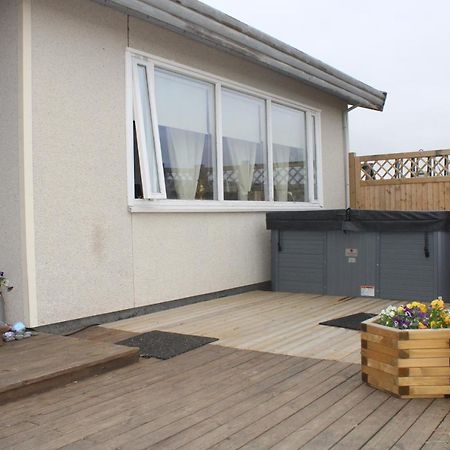 Stori-Bakki Guesthouse-With Hot Tub Egilsstadir Ngoại thất bức ảnh